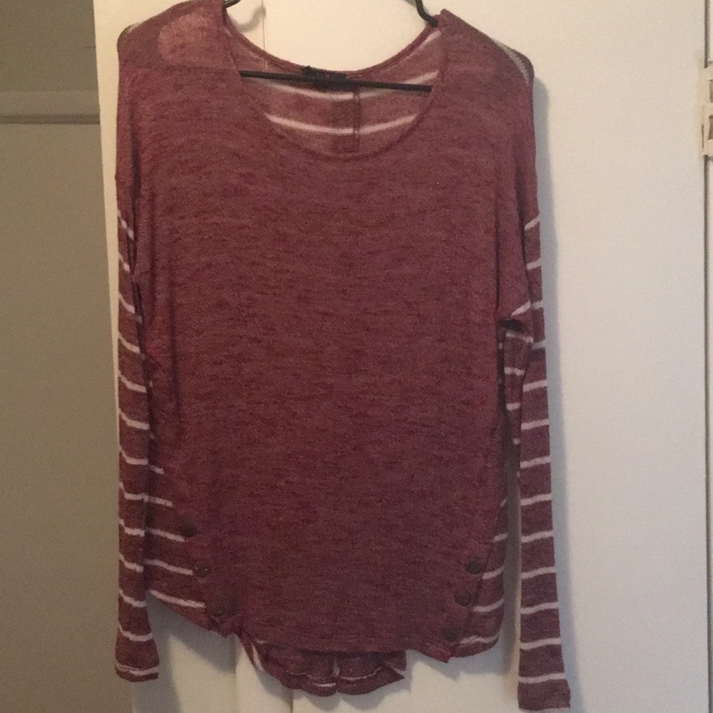 Long sleeve shirt w elbow patches